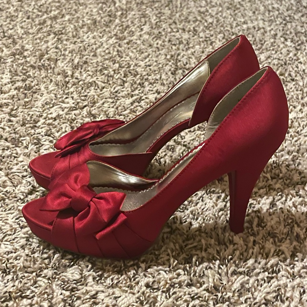 Red Michaelangelo “Maribelle” Heels